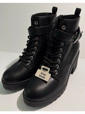 No Boundaries Combat Moto Boots Black Chunky Heel 8W Buckle NWOT